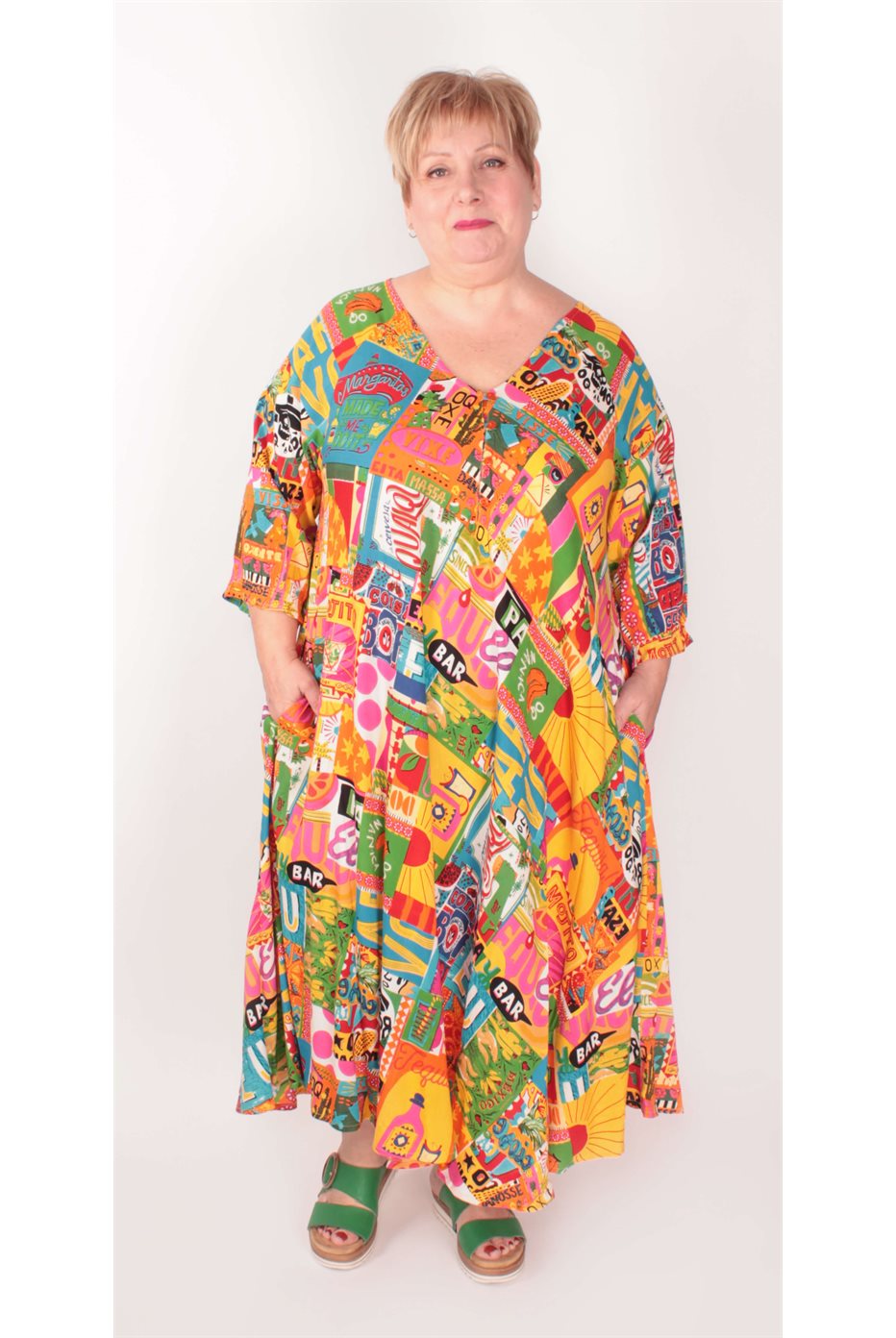 Robe évasée à encolure en V Ocampo